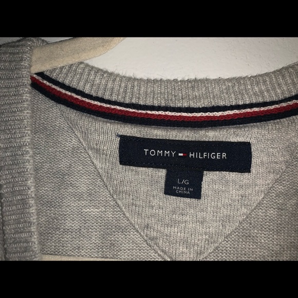 Tommy Hilfiger crewneck - Picture 2 of 2